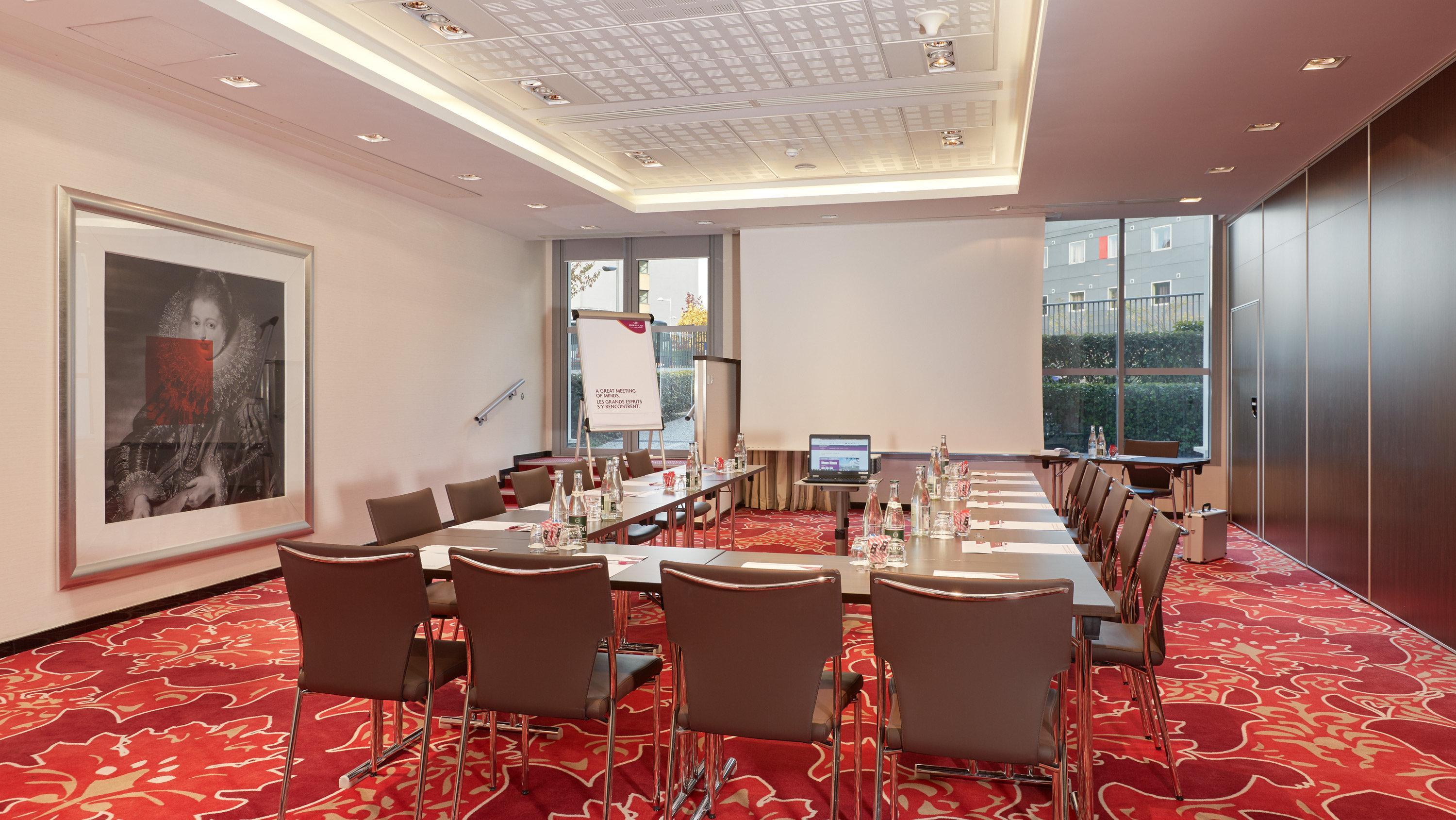 Hotel Zenitude Relais&spa - Paris Charles De Gaulle 4*