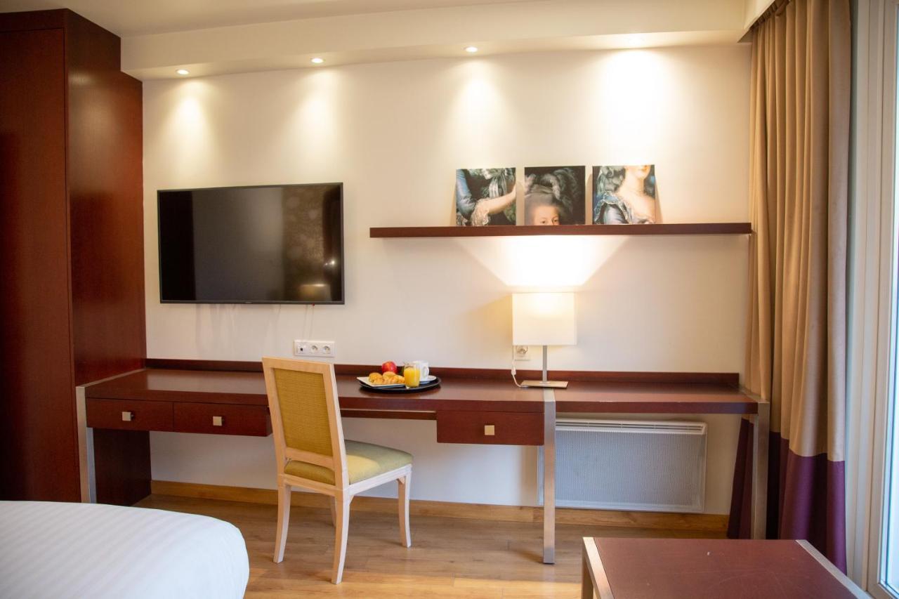 Clarion Paris Cdg Airport