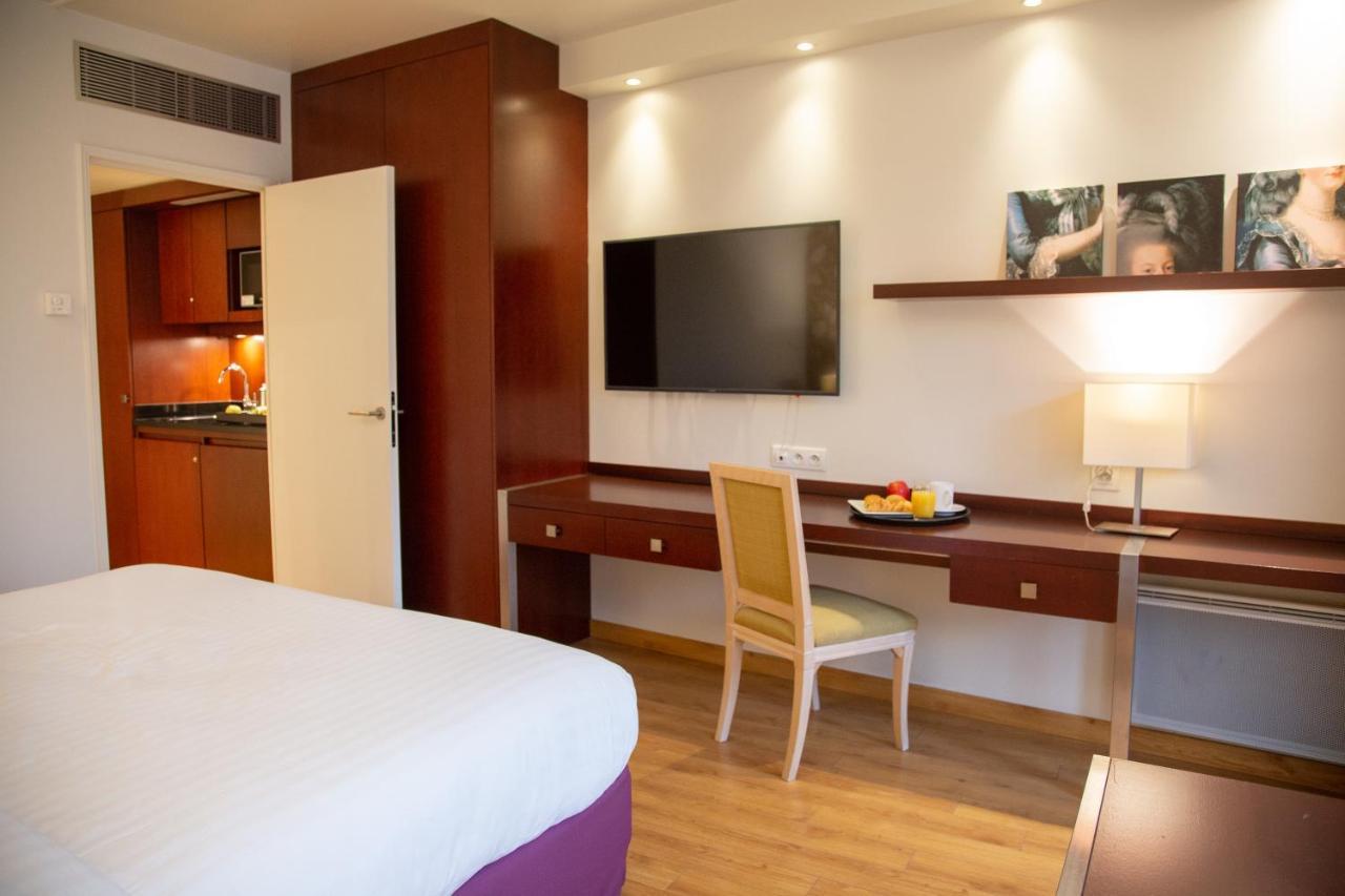 Clarion Paris Cdg Airport Hotel 4*