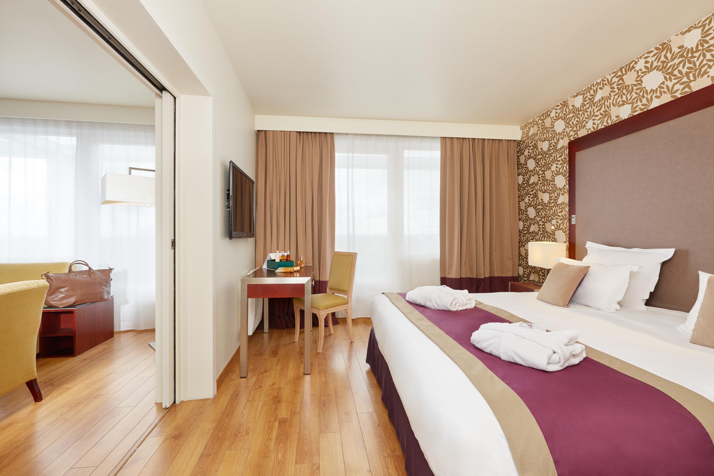 Clarion Paris Cdg Airport 4*