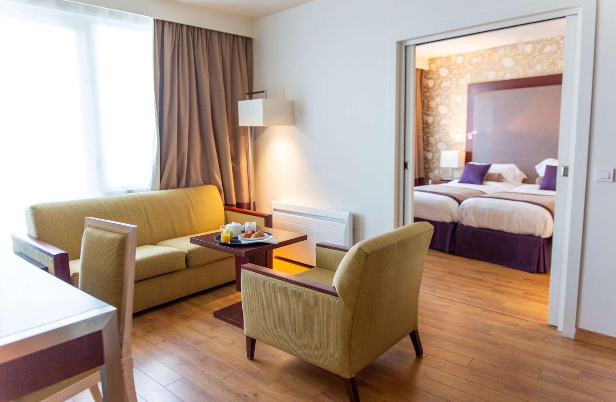 Clarion Paris Cdg Airport Hotel 4*
